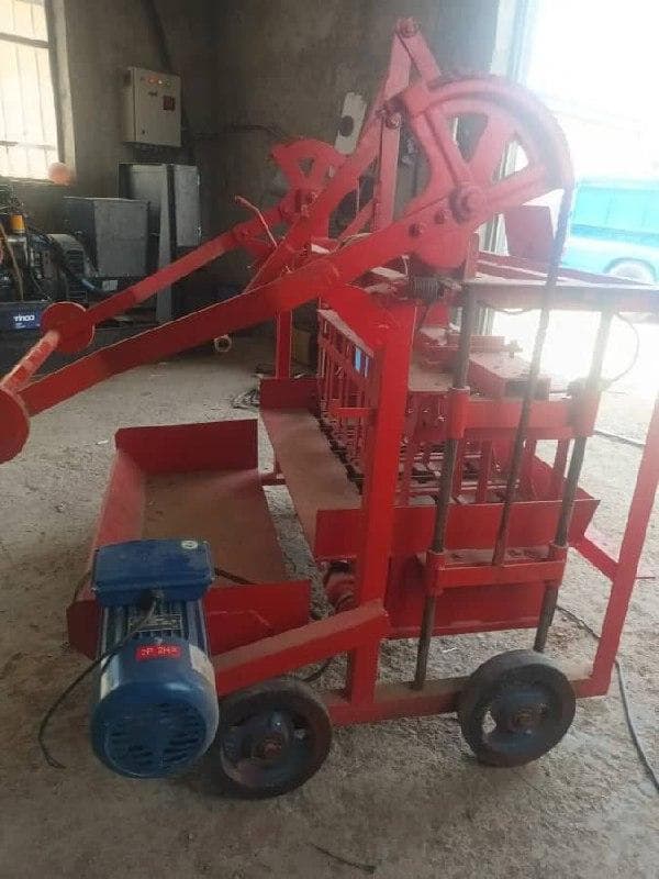 دستگاه تولیدی بلوک