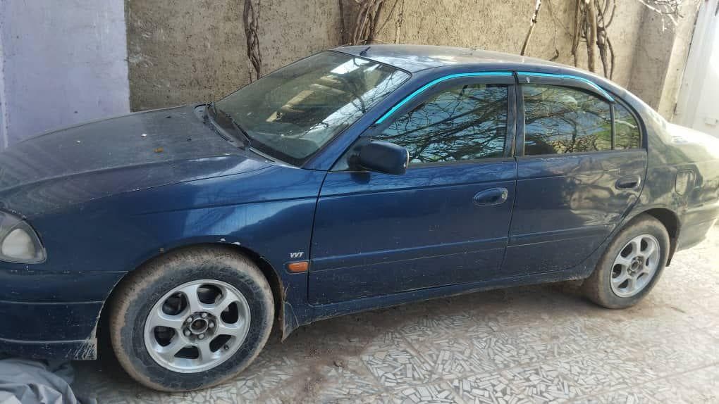 موتر کرولا اصلی سالم