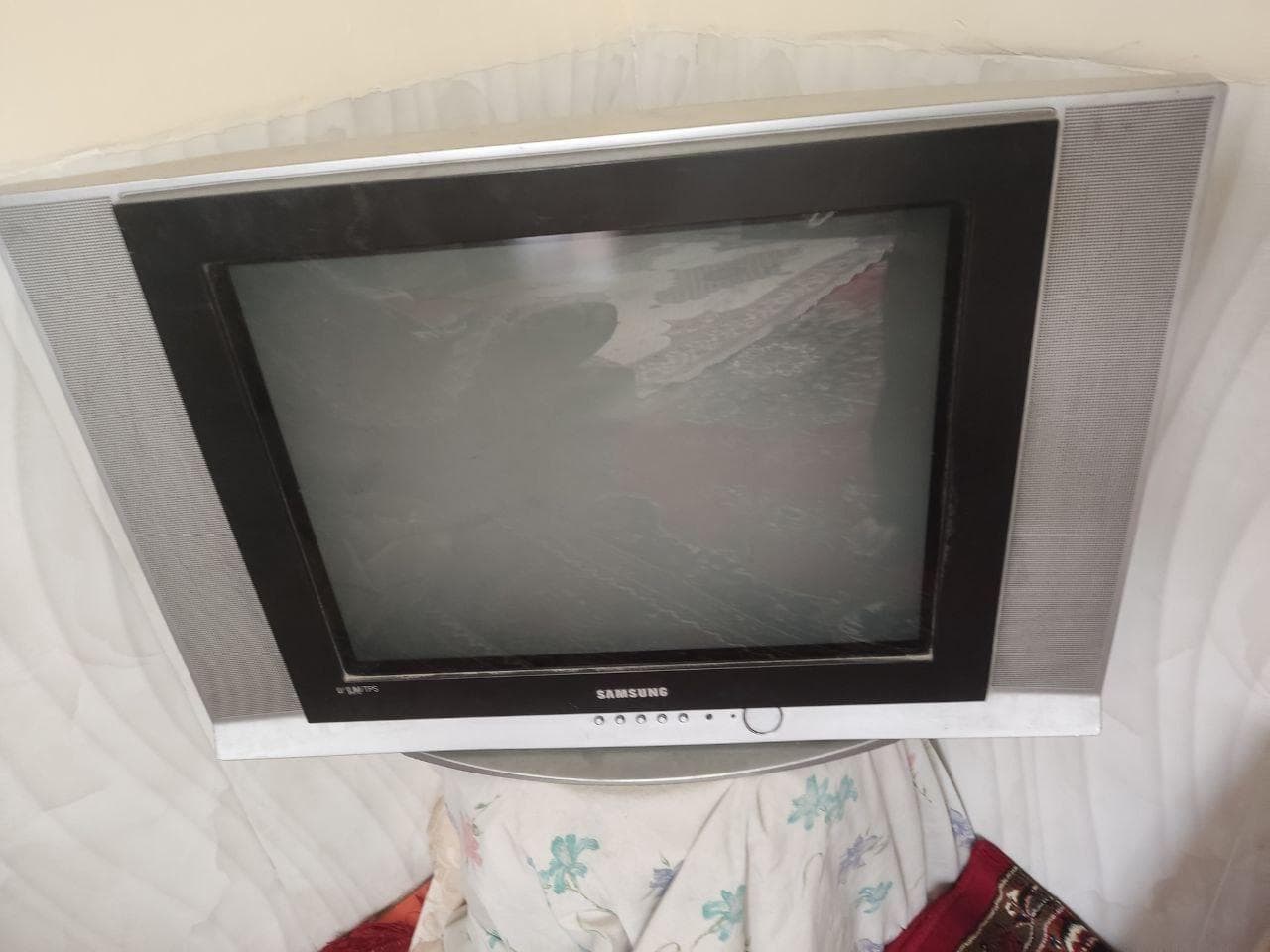 تلویزیون 21 سامسونگ