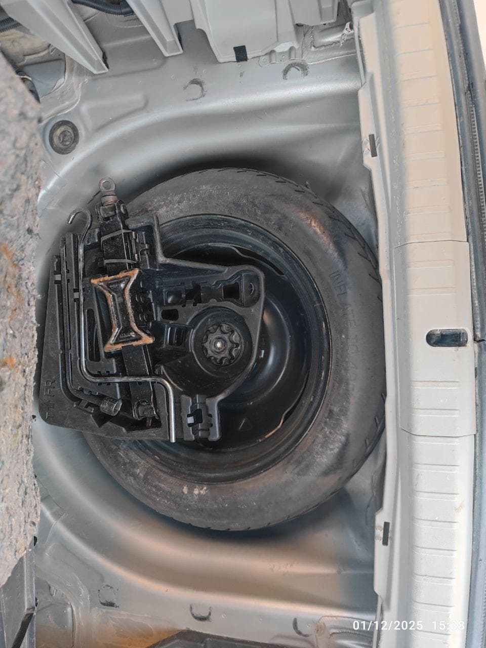 فروش موتر پریوس مدل 2010