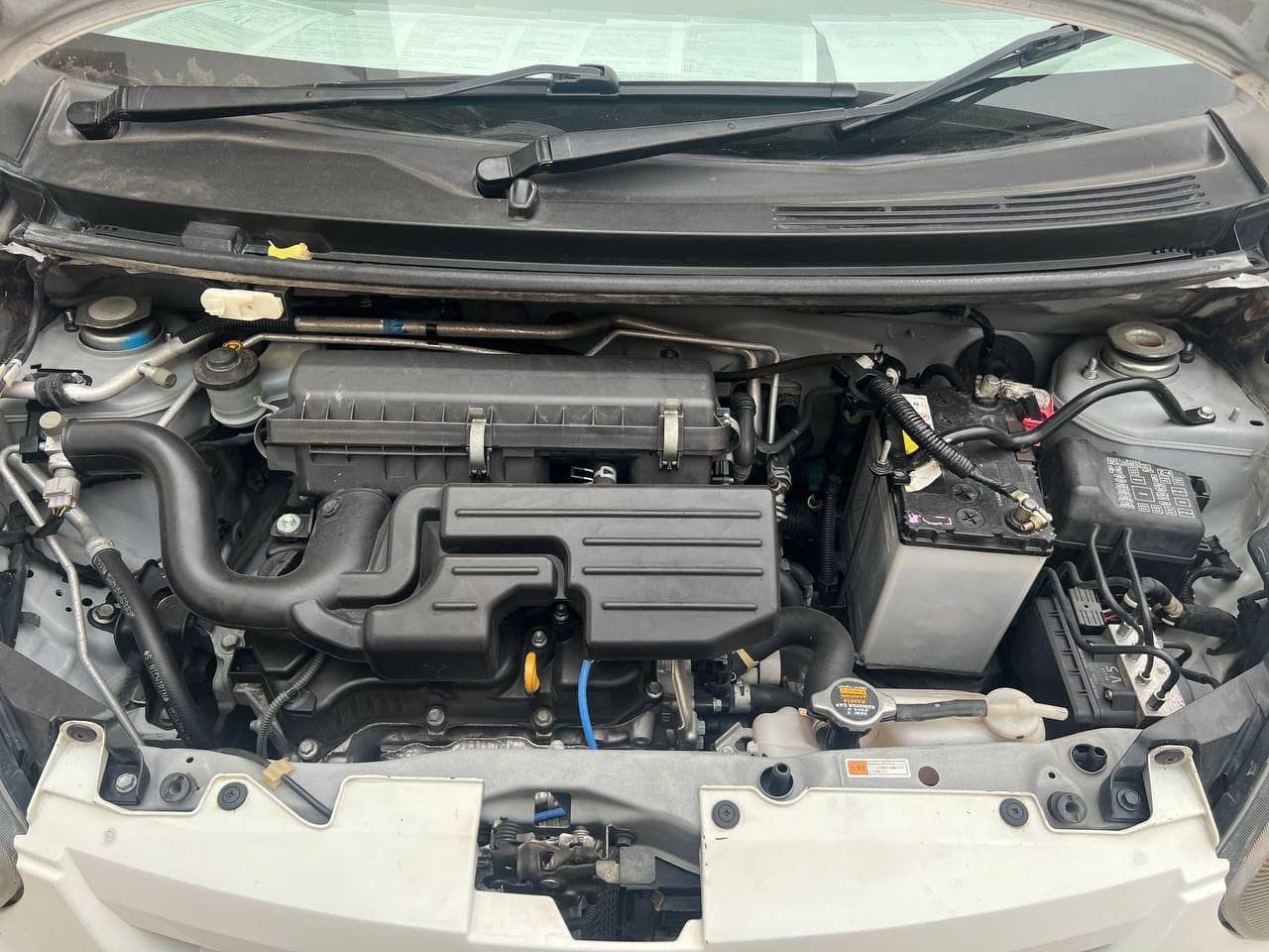 فروش یک عراده موتر میرااس چت کات صدفیصدکانتینری