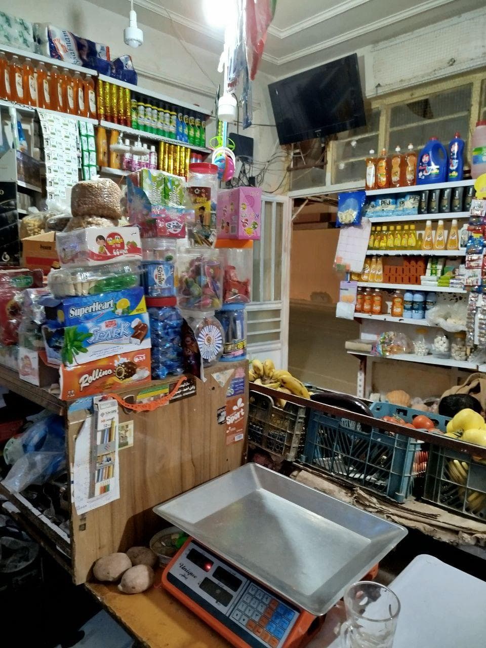 دوکان جاده مجیب رحمان